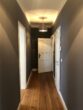 Sanierte 2-Zimmer Altbauwohnung mit Balkon in Altona-Altstadt - flur