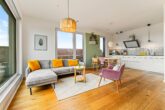 Penthouse über den Dächern von Eimsbüttel mit Dachterrasse & Garage - wohnen/ essen/ kochen