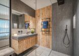 Wohnen zwischen Kaiser und Horn: Exklusives Chalet-Apartment in Going am Wilden Kaiser - gästebad
