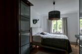 Schöne und gut geschnittene 2-Zimmer Wohnung im herzen von Hamburg - schlafzimmer 1