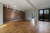Exklusive Loft-Wohnung im ruhigen Hinterhof mit eigener Terrasse zwischen Uhlenhorst und Barmbek-Süd - wohnen/essen