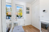 Maisonette-Wohnung über zwei Etagen unmittelbar am AEZ mit Tiefgaragenstellplatz und Terrasse/Garten - eingang/ windfang